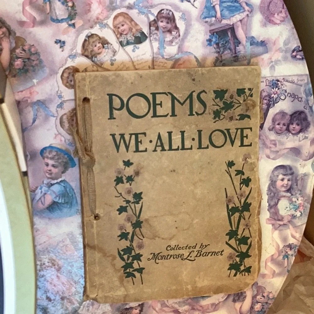 💜 NEEDLEPOINT EMBROIDERED 60